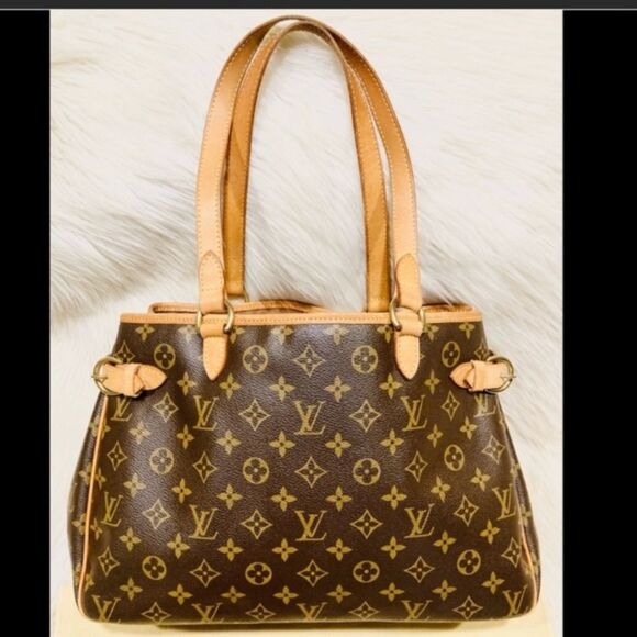 Louis Vuitton Batignoles Vintage Monogram Shoulder Bag - Picture 1 of 16